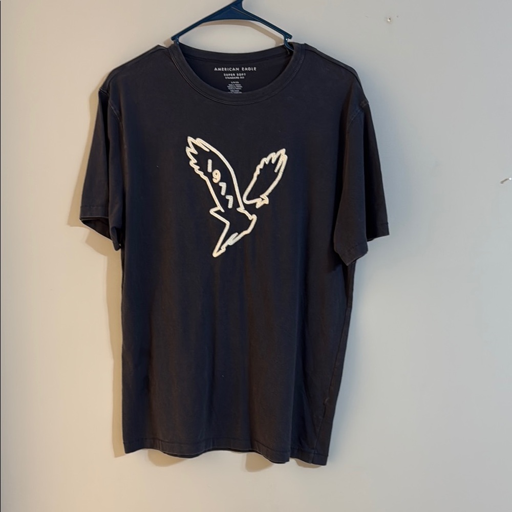 American Eagle Outfitters Black Graphic T-Shirt for Men